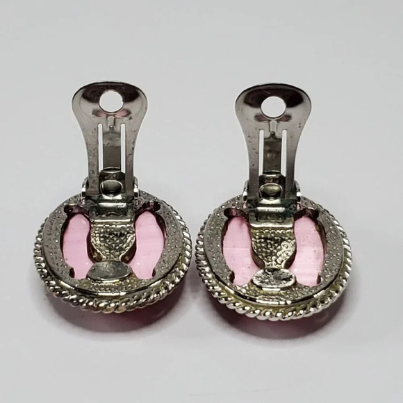 Vintage Oval Pink Moonstone Cats Eye Clip-On Earrings With Silver-Tone Rope Edge - Picture 2 of 12